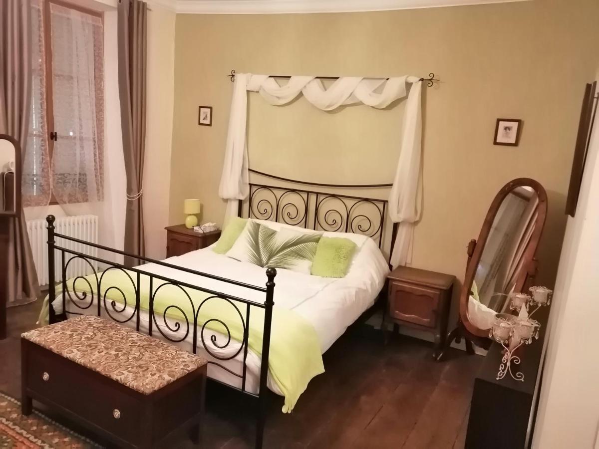 Vingt Grand Rue Bed & Breakfast Champagne-Mouton ภายนอก รูปภาพ